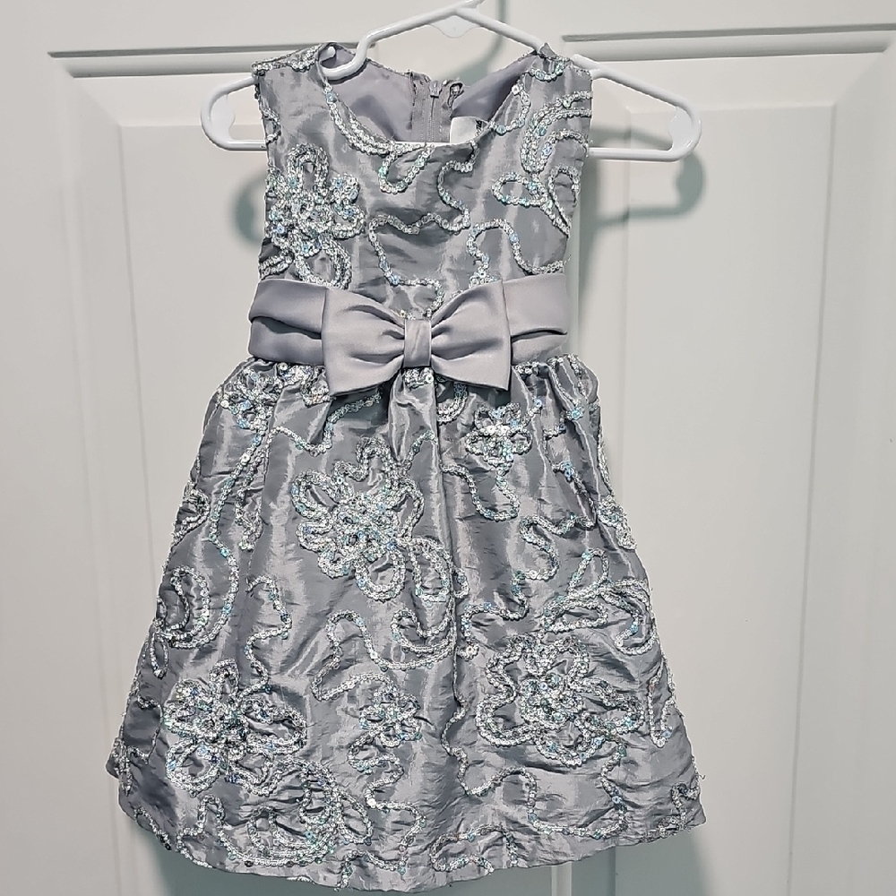 Elegant Silver With Sparkle Kids Dress with Bow. See Video!
